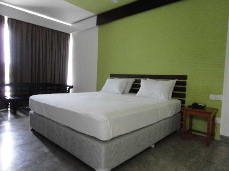 Tangalle Bay Hotel Buitenkant foto